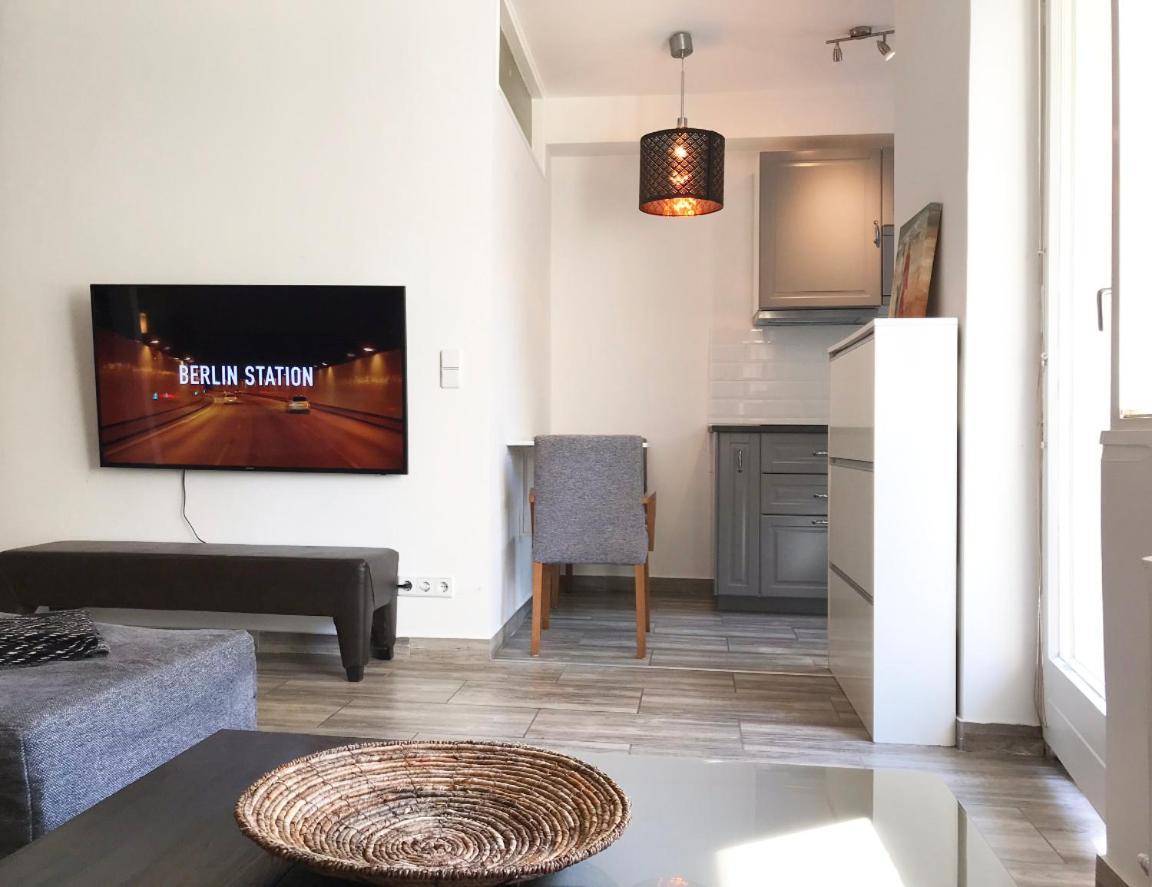 ברלין Designer Central Apartment With Terrace & Free Parking מראה חיצוני תמונה