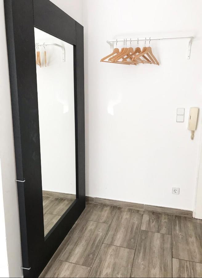 ברלין Designer Central Apartment With Terrace & Free Parking מראה חיצוני תמונה